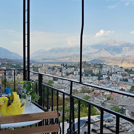 Guest House Emily Gjirokastër Dış mekan fotoğraf