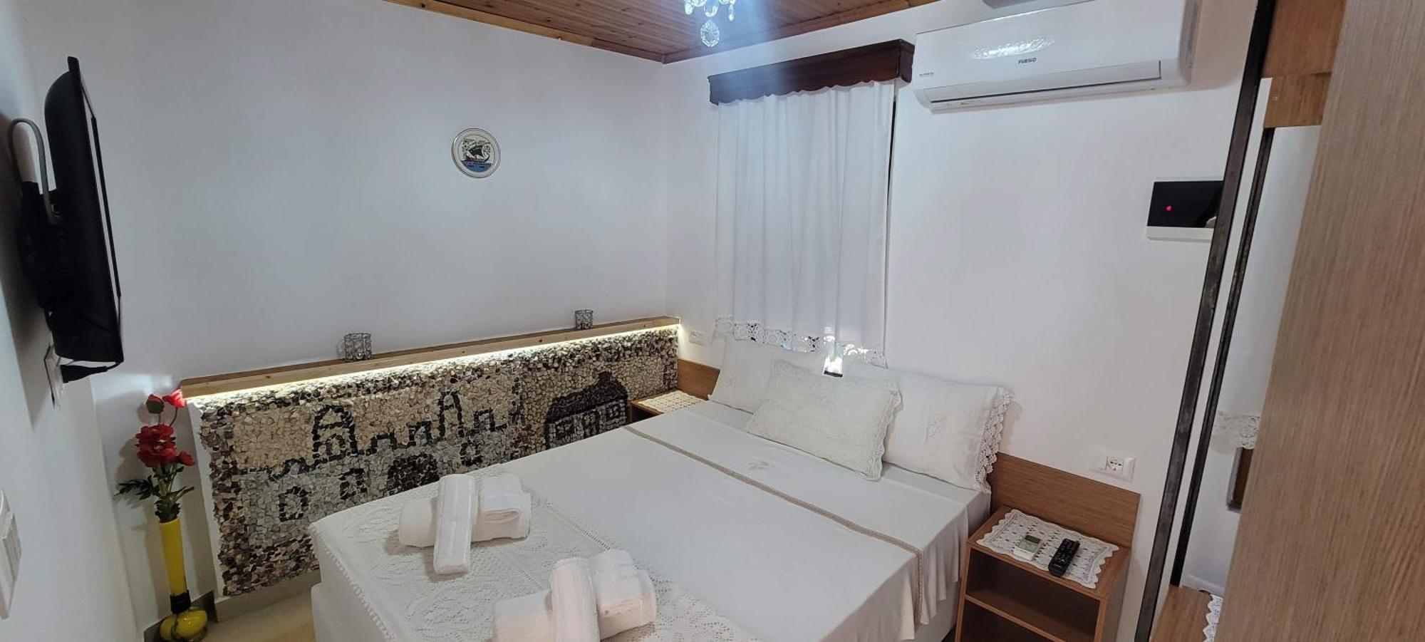 Guest House Emily Gjirokastër Dış mekan fotoğraf